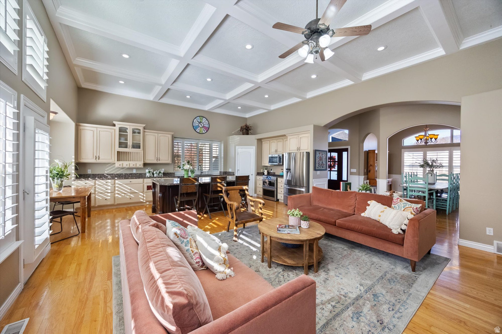 5537 W KENSINGTON CIR Highland, UT 84003