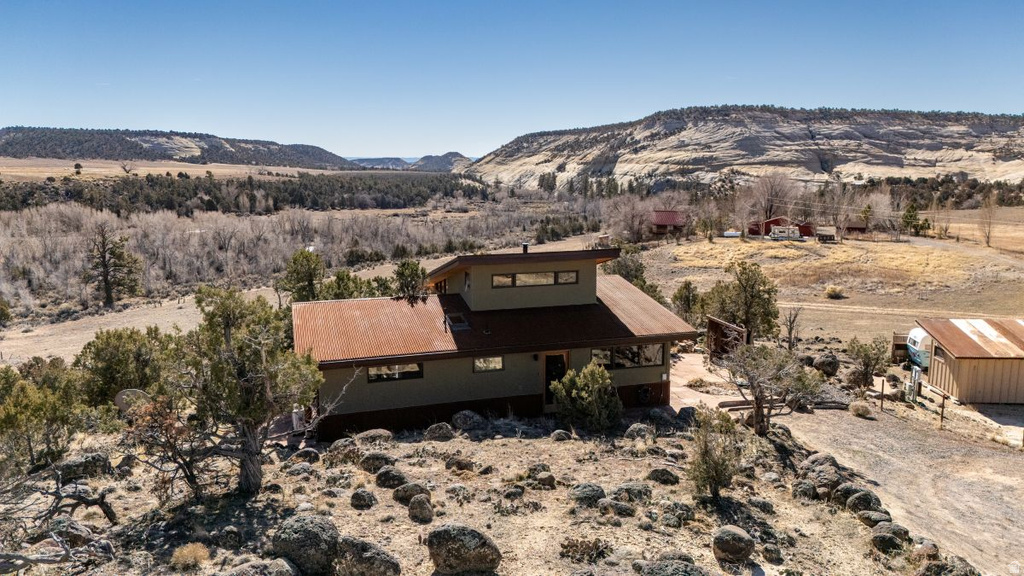 915 W UTAH STATE HWY 12 HWY Boulder, UT 84716