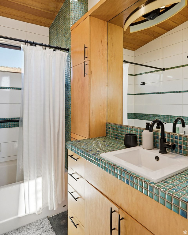 915 W UTAH STATE HWY 12 HWY Boulder, UT 84716