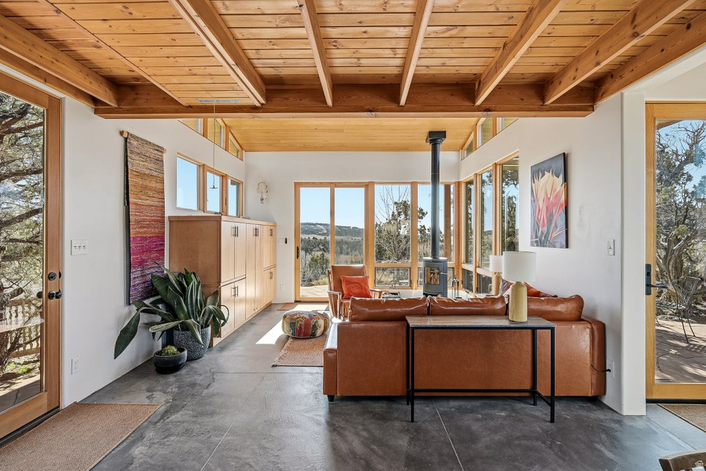 915 W UTAH STATE HWY 12 HWY Boulder, UT 84716