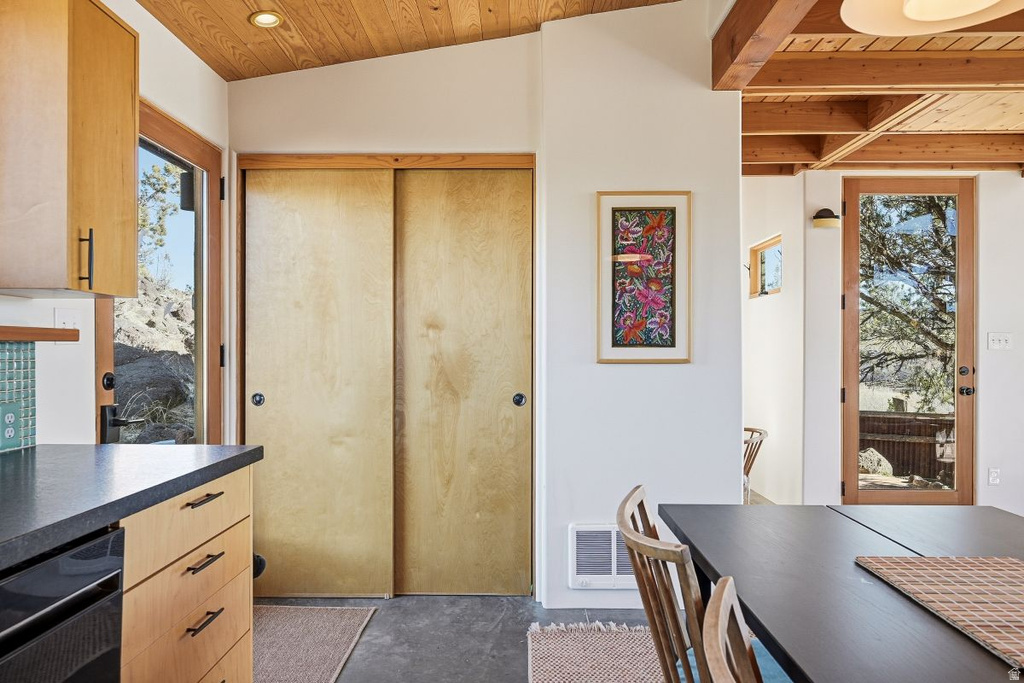 915 W UTAH STATE HWY 12 HWY Boulder, UT 84716