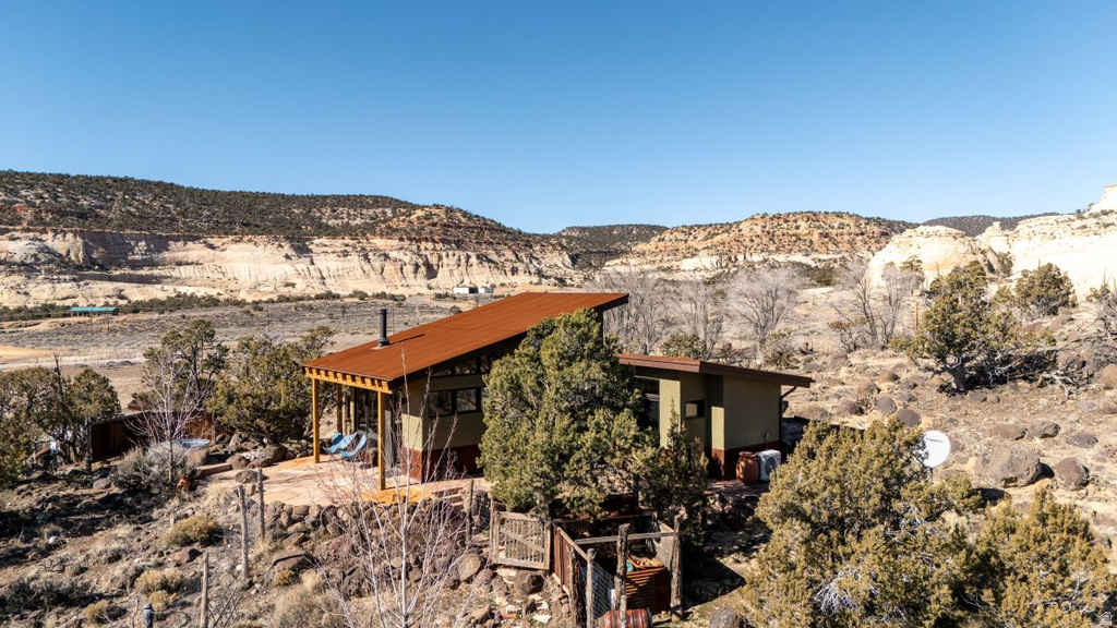 915 W UTAH STATE HWY 12 HWY Boulder, UT 84716