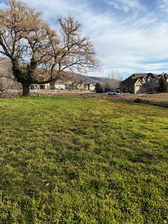 696 W EMERALD OAKS DR Farmington, UT 84025