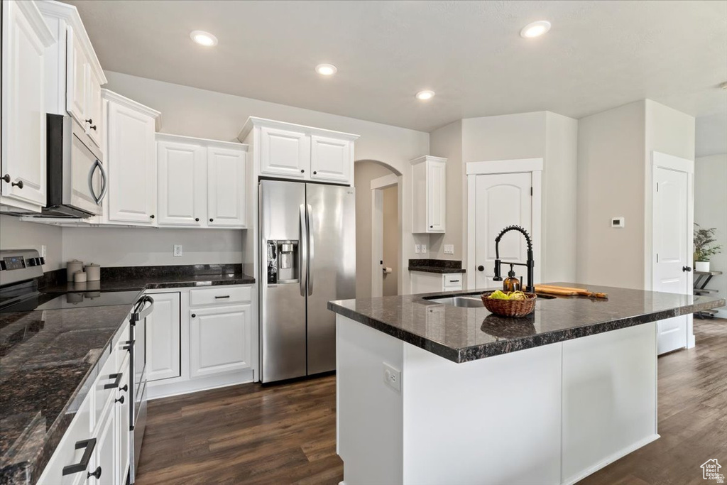 4062 N HEATHERFIELD LN Lehi, UT 84043