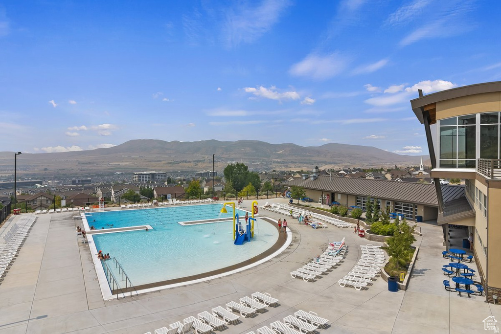 4062 N HEATHERFIELD LN Lehi, UT 84043