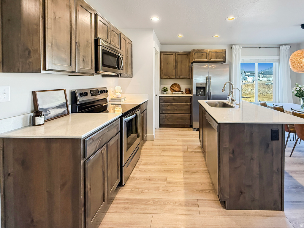 3715 S WHITE ASH DR Mapleton, UT 84664