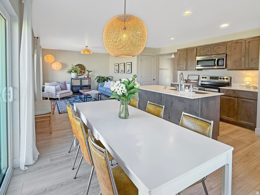 3715 S WHITE ASH DR Mapleton, UT 84664