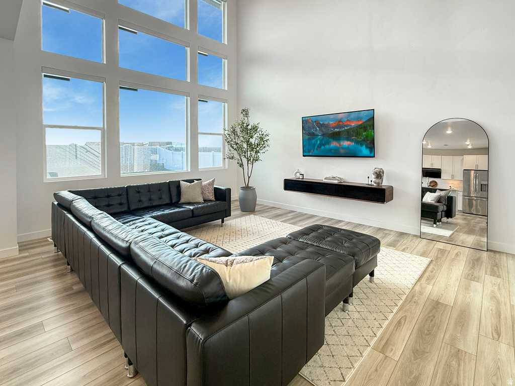 3372 S PINYON LN Mapleton, UT 84664