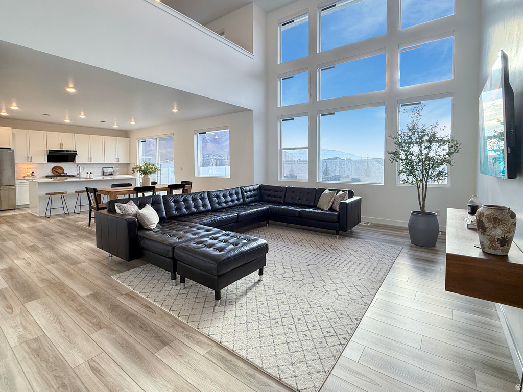 3372 S PINYON LN Mapleton, UT 84664