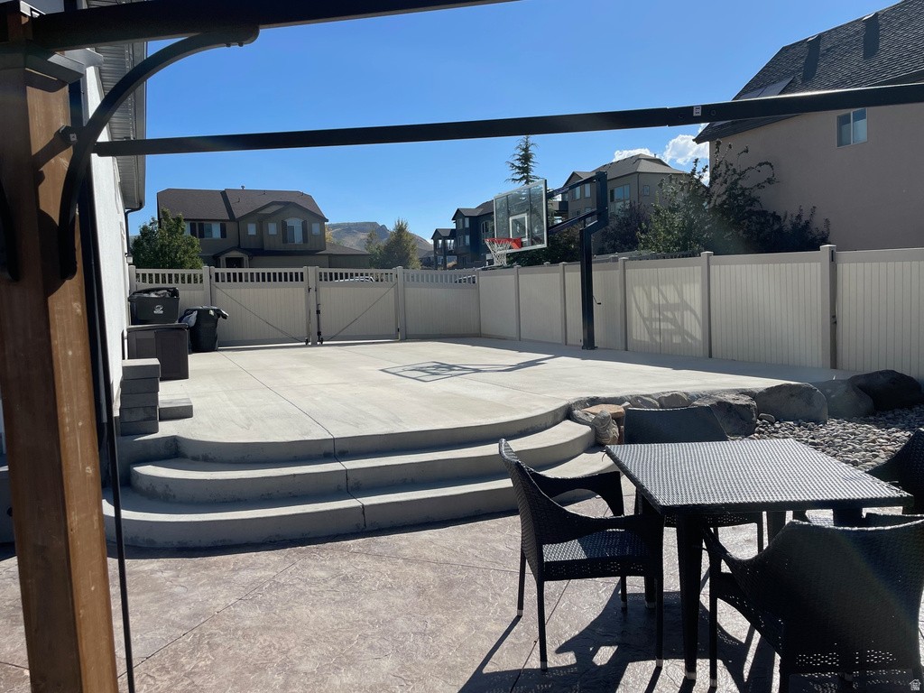 6946 W IVIE FARMS DR Herriman, UT 84096