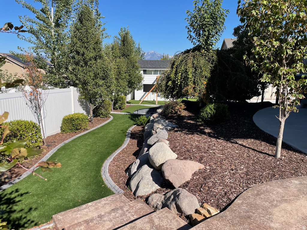 6946 W IVIE FARMS DR Herriman, UT 84096