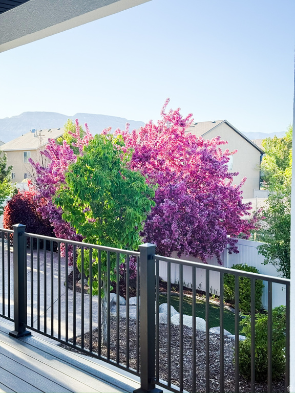 6946 W IVIE FARMS DR Herriman, UT 84096