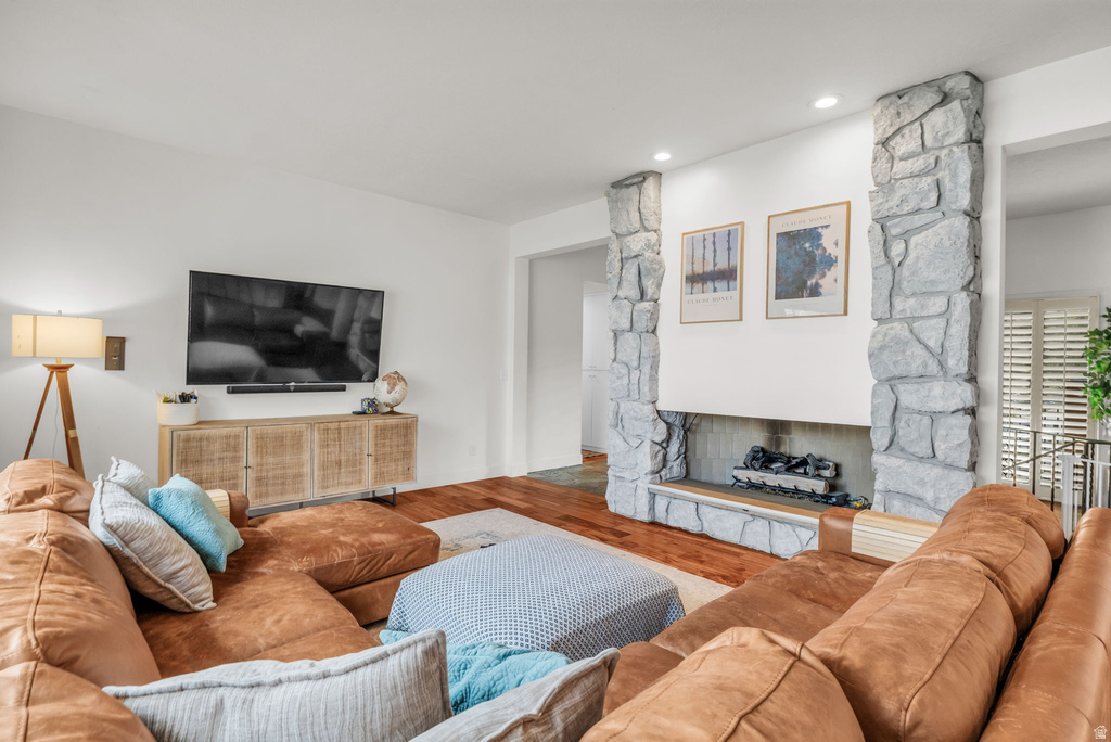 2591 E CREEK RD Sandy, UT 84093