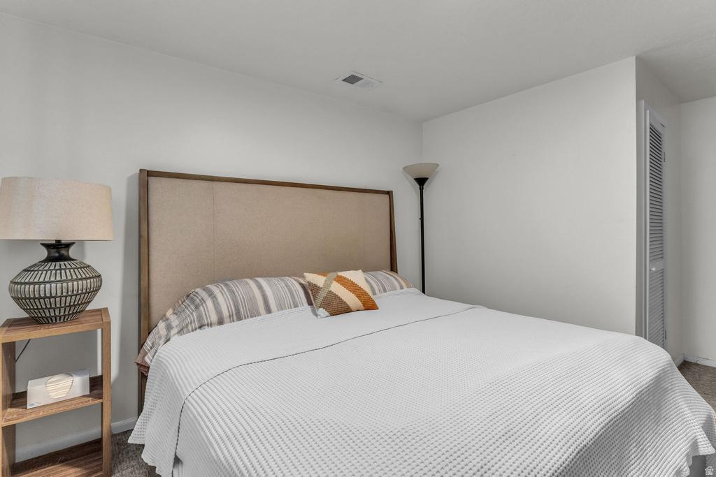 2591 E CREEK RD Sandy, UT 84093