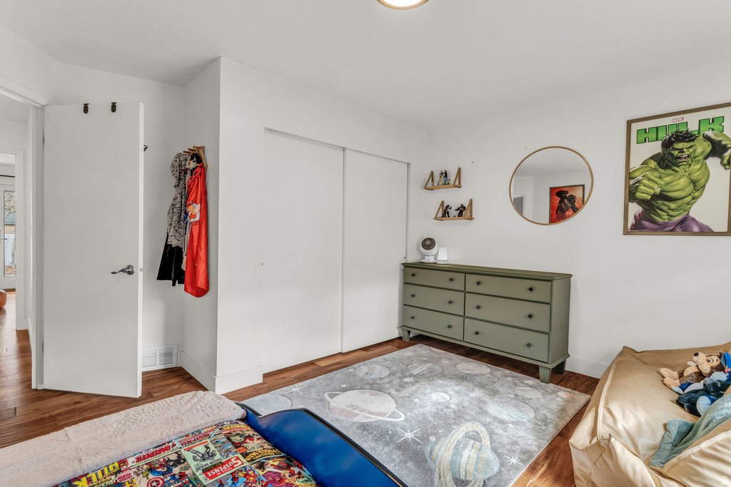 2591 E CREEK RD Sandy, UT 84093