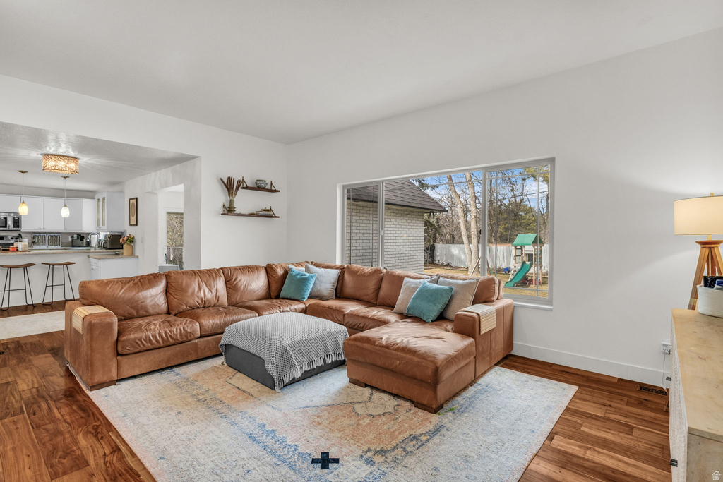 2591 E CREEK RD Sandy, UT 84093