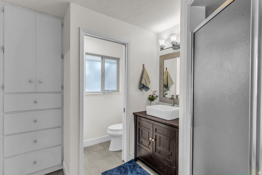 2591 E CREEK RD Sandy, UT 84093