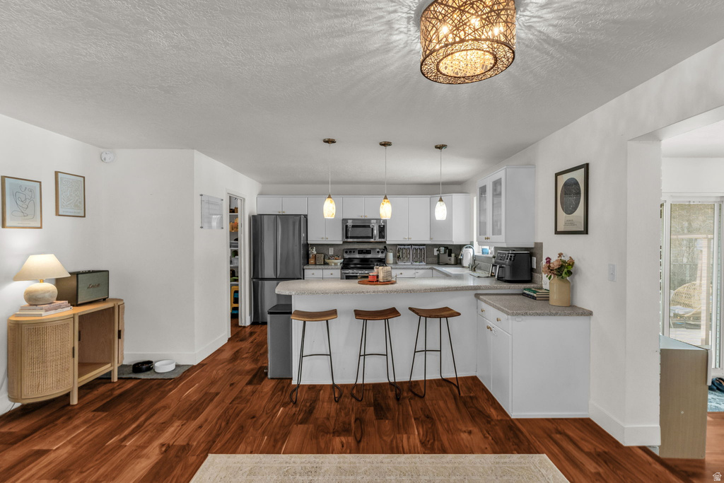 2591 E CREEK RD Sandy, UT 84093