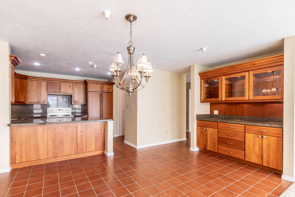 560 E SOUTH TEMPLE #PL104 Salt Lake City, UT 84102