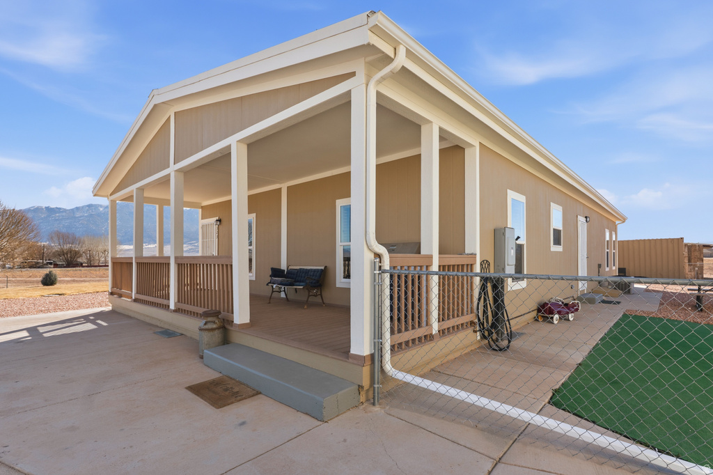 323 W 400 N Central Valley, UT 84754