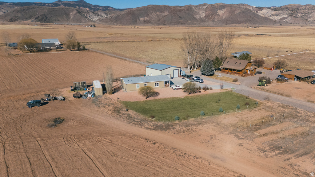 323 W 400 N Central Valley, UT 84754