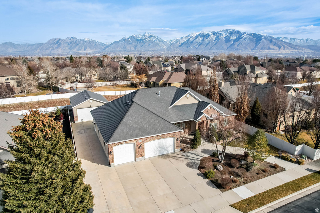 10717 S LOGAN CANYON RD South Jordan, UT 84095