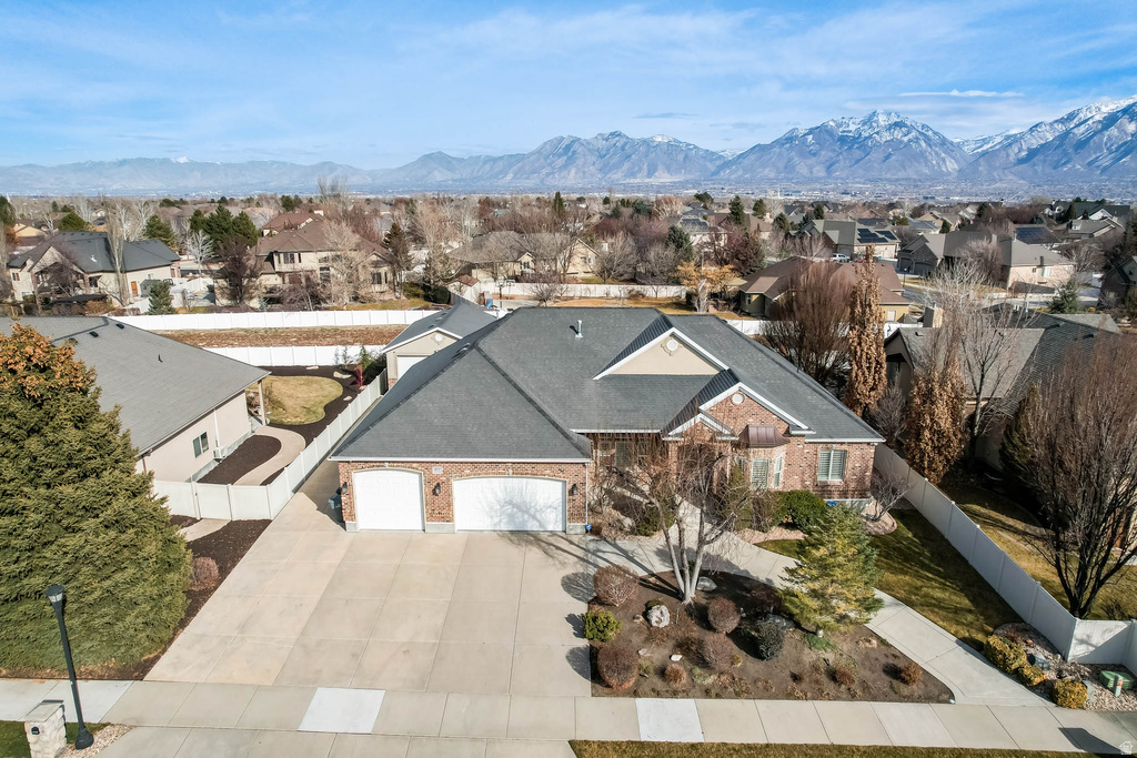 10717 S LOGAN CANYON RD South Jordan, UT 84095