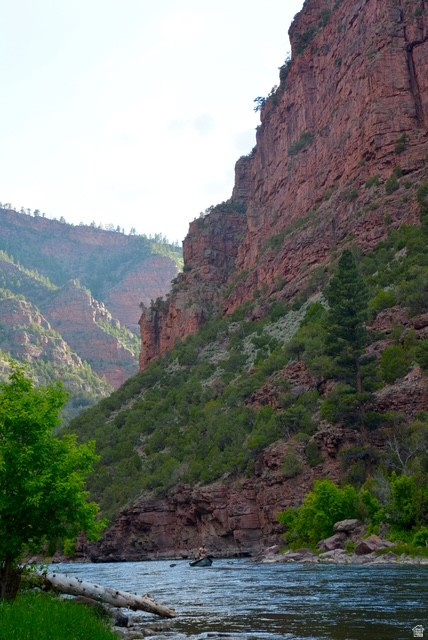 96 SOUTH BLVD Dutch John, UT 84023