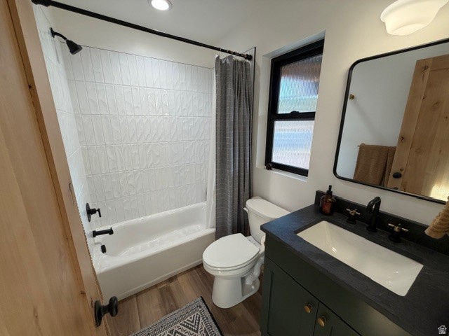 96 SOUTH BLVD Dutch John, UT 84023