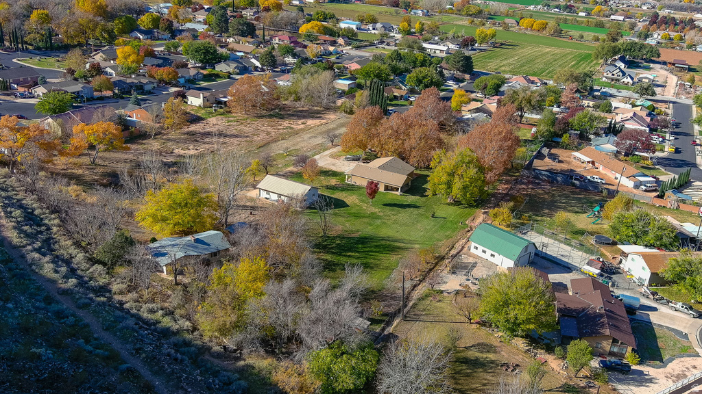 4 W 960 S Hurricane, UT 84737