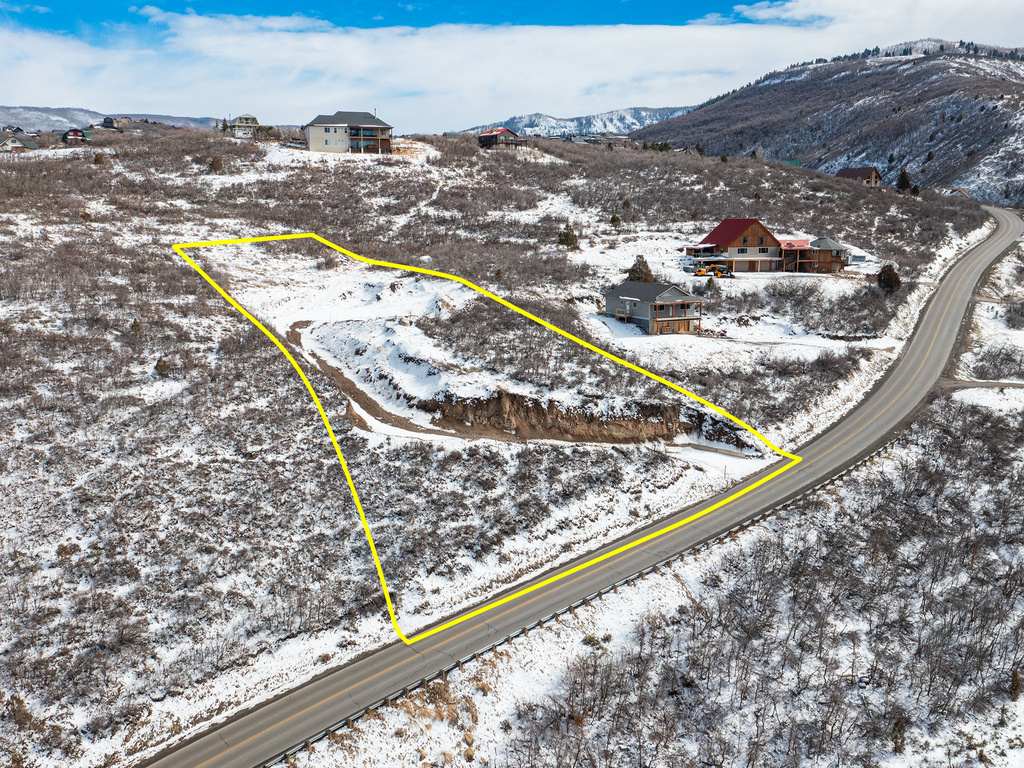 8491 E LAKE PINES DR Heber City, UT 84032