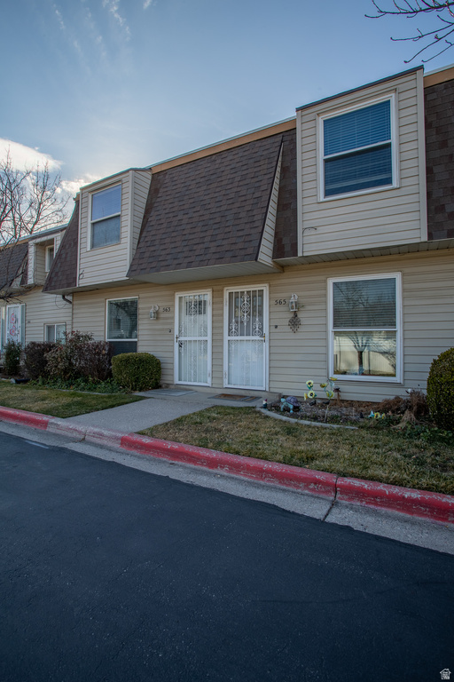 563 N 200 W Bountiful, UT 84010
