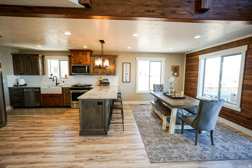 660 N CAMBRY DR Garden City, UT 84028