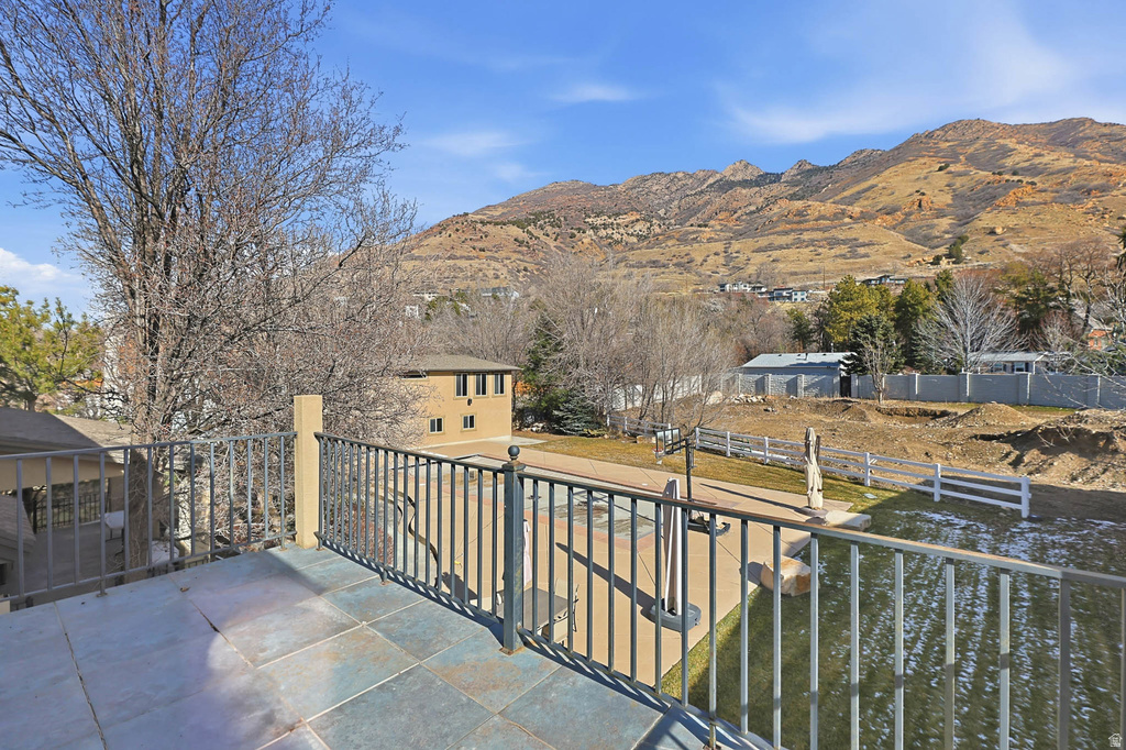 5885 S TOLCATE LN Holladay, UT 84121