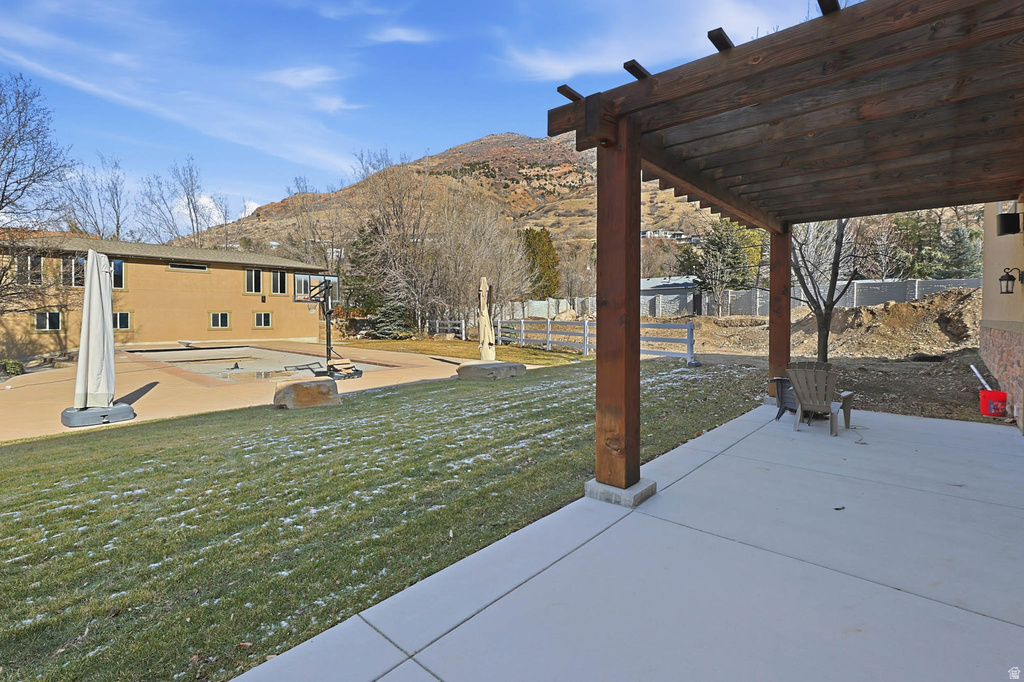 5885 S TOLCATE LN Holladay, UT 84121