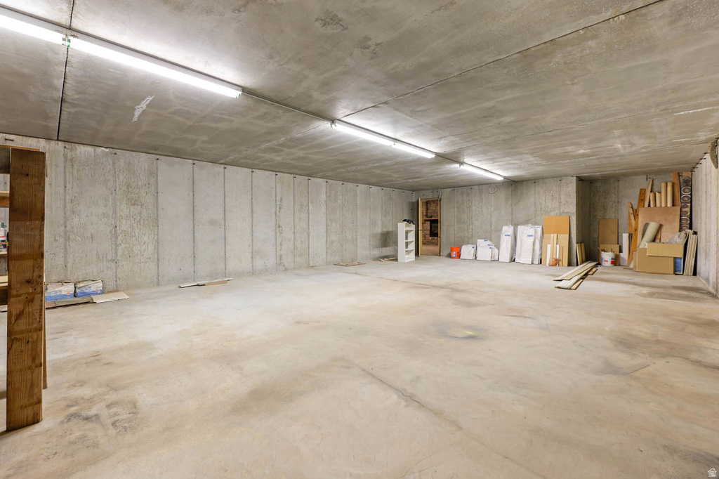 5885 S TOLCATE LN Holladay, UT 84121