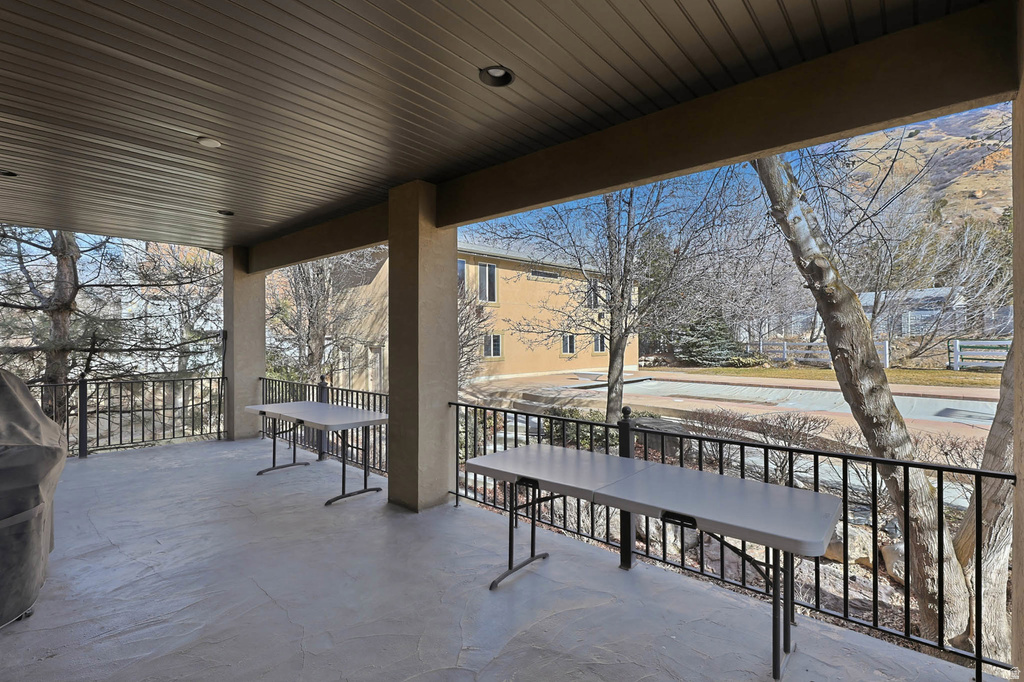 5885 S TOLCATE LN Holladay, UT 84121