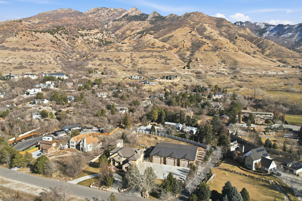 5885 S TOLCATE LN Holladay, UT 84121