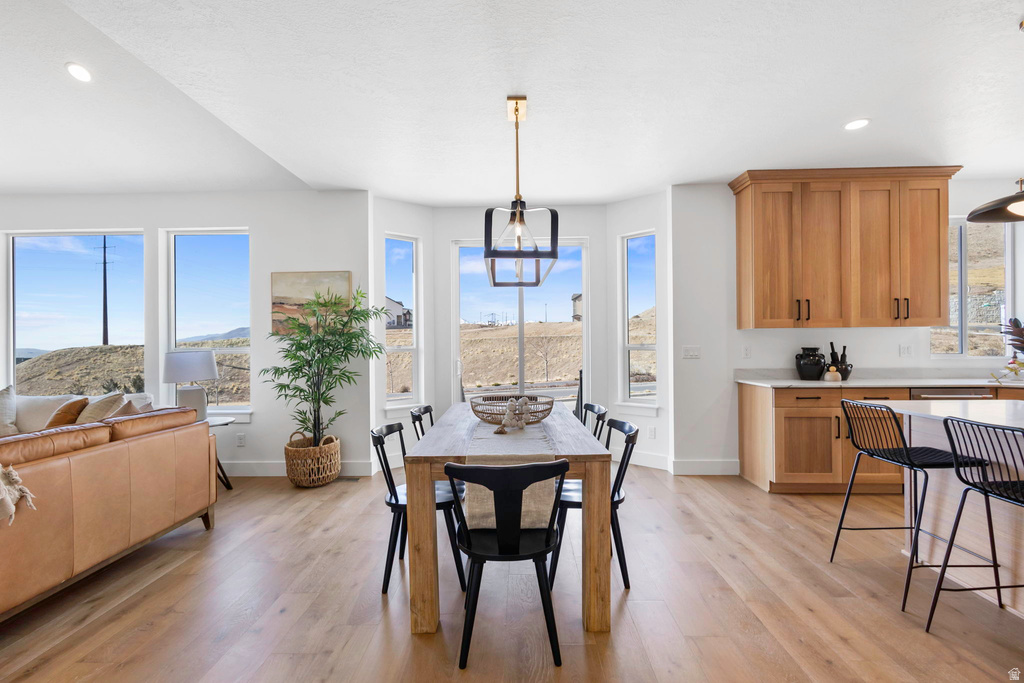 5369 N LOOKOUT CV ##114 Lehi, UT 84043