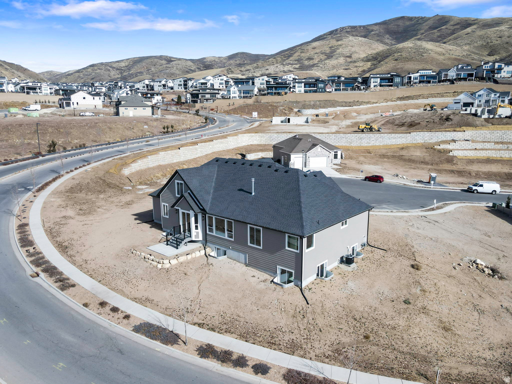 5369 N LOOKOUT CV ##114 Lehi, UT 84043