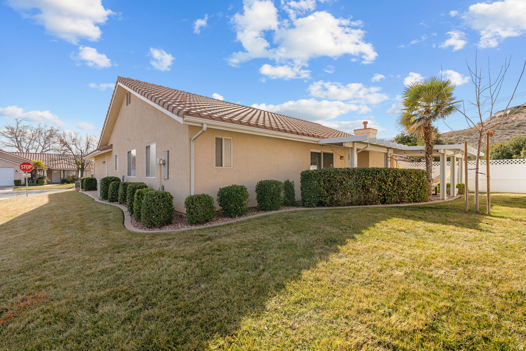 1825 W MATHIS PARK PL #18 St George, UT 84770