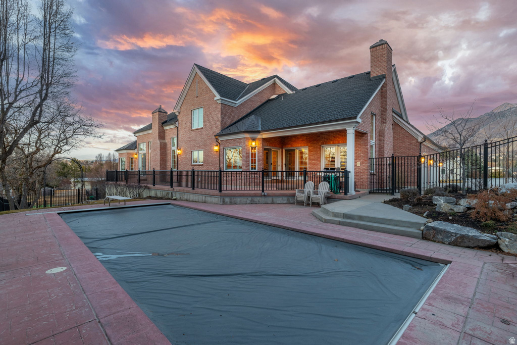 8266 S CREEK HOLLOW CV Cottonwood Heights, UT 84093