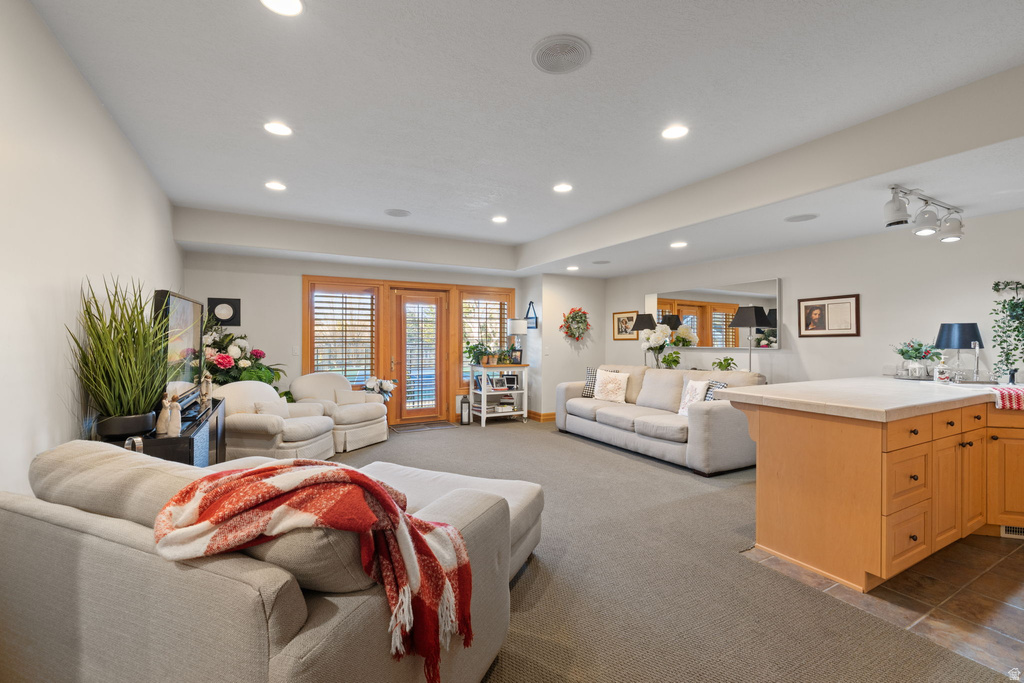 8266 S CREEK HOLLOW CV Cottonwood Heights, UT 84093