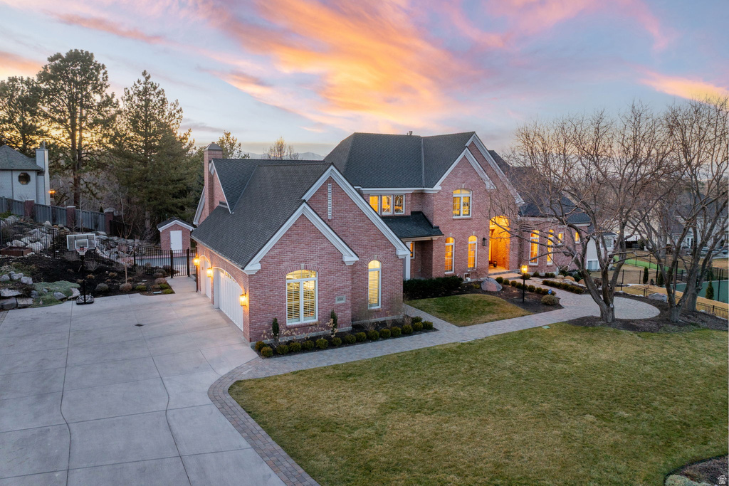8266 S CREEK HOLLOW CV Cottonwood Heights, UT 84093