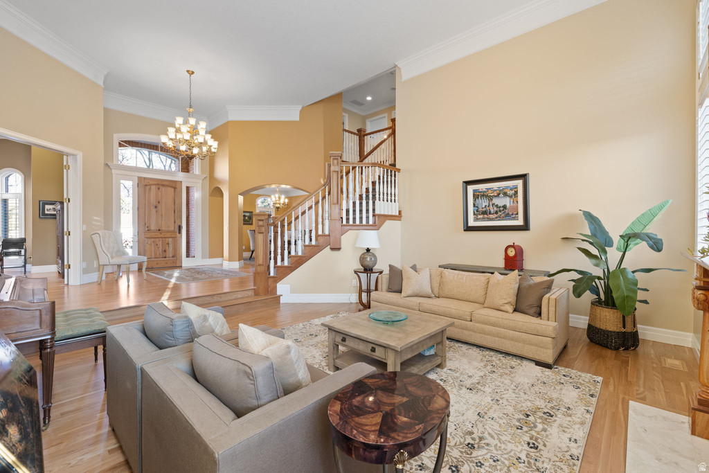 8266 S CREEK HOLLOW CV Cottonwood Heights, UT 84093