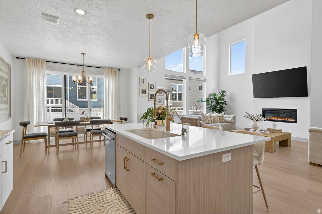 4432 W MONUMENT PEAK DR Herriman, UT 84096