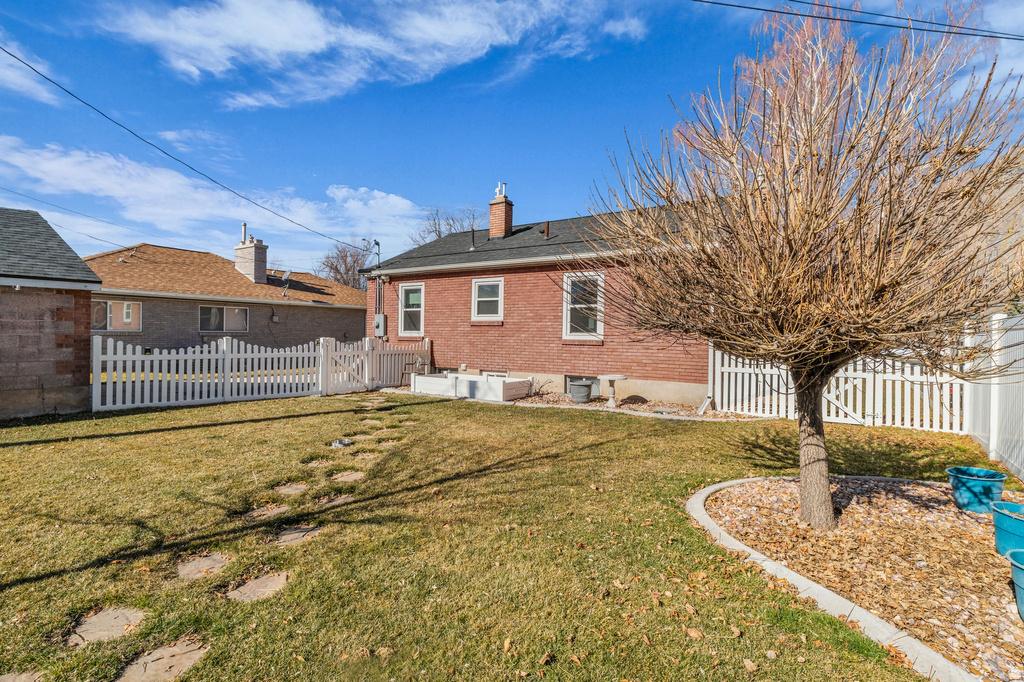 380 E 200 N Springville, UT 84663