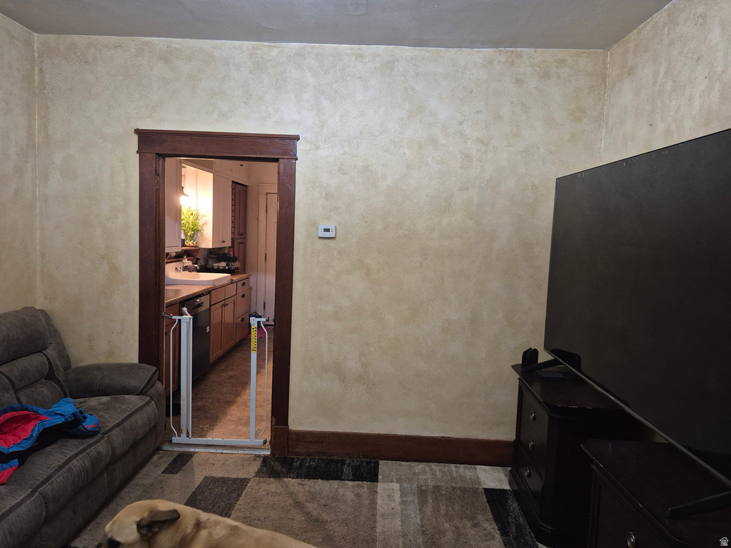 263 N HARRISVILLE RD Ogden, UT 84404