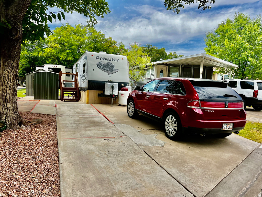 1150 W RED HILLS PKWY Washington, UT 84780