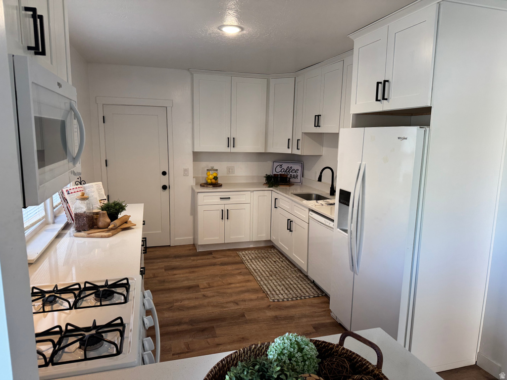 220 E GREENWOOD AVE Midvale, UT 84047